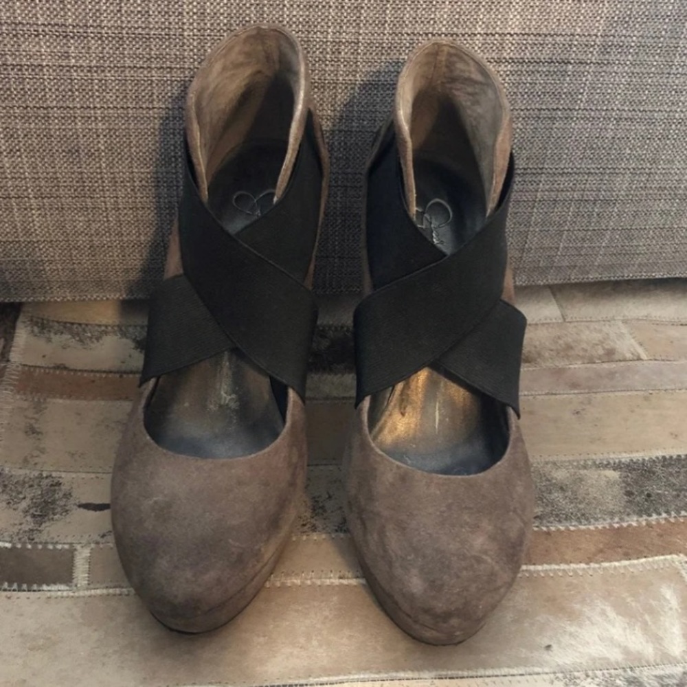 Jessica Simpson heels
